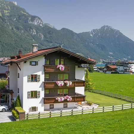 Alpenherz Ferienwohnungen Pertisau Exteriör bild